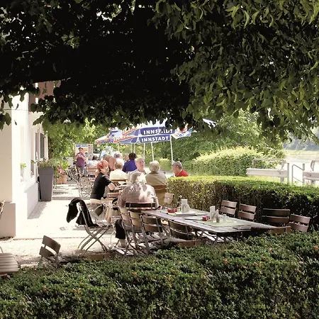Gasthaus Zum Jochenstein Herberg *